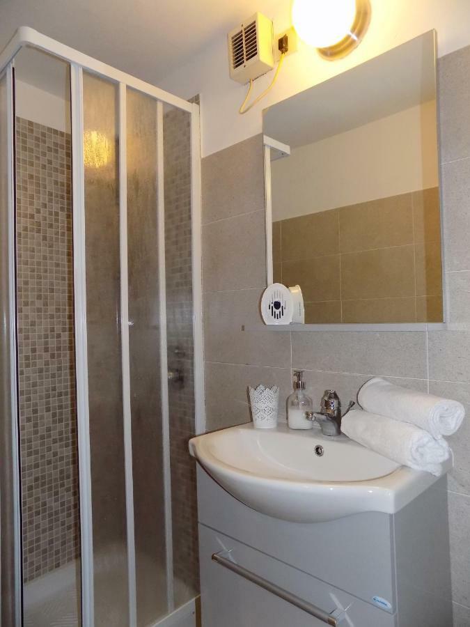 Appartement Valentino à Turin Extérieur photo